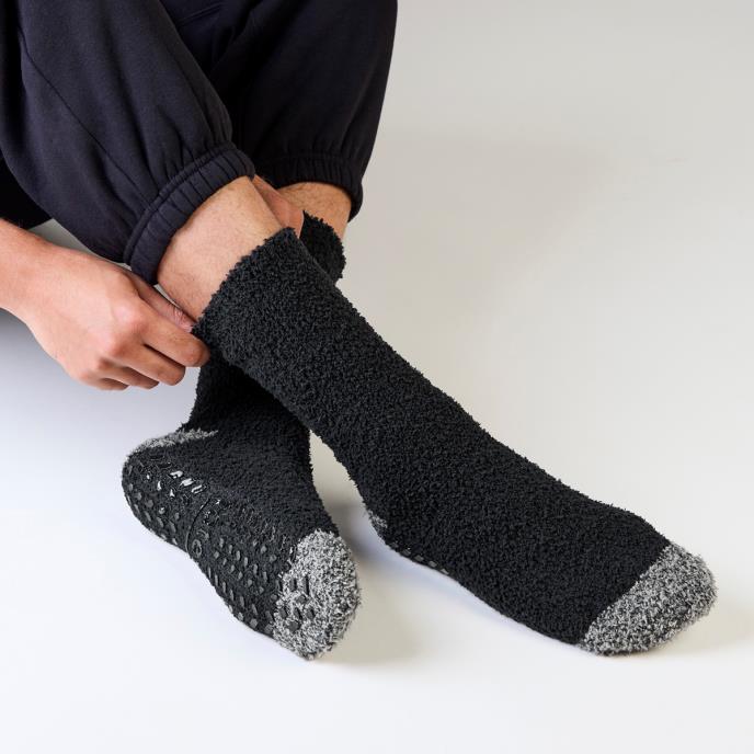 totes toasties® Mens Supersoft Twin Pack Slipper Socks Black / Grey Extra Image 8